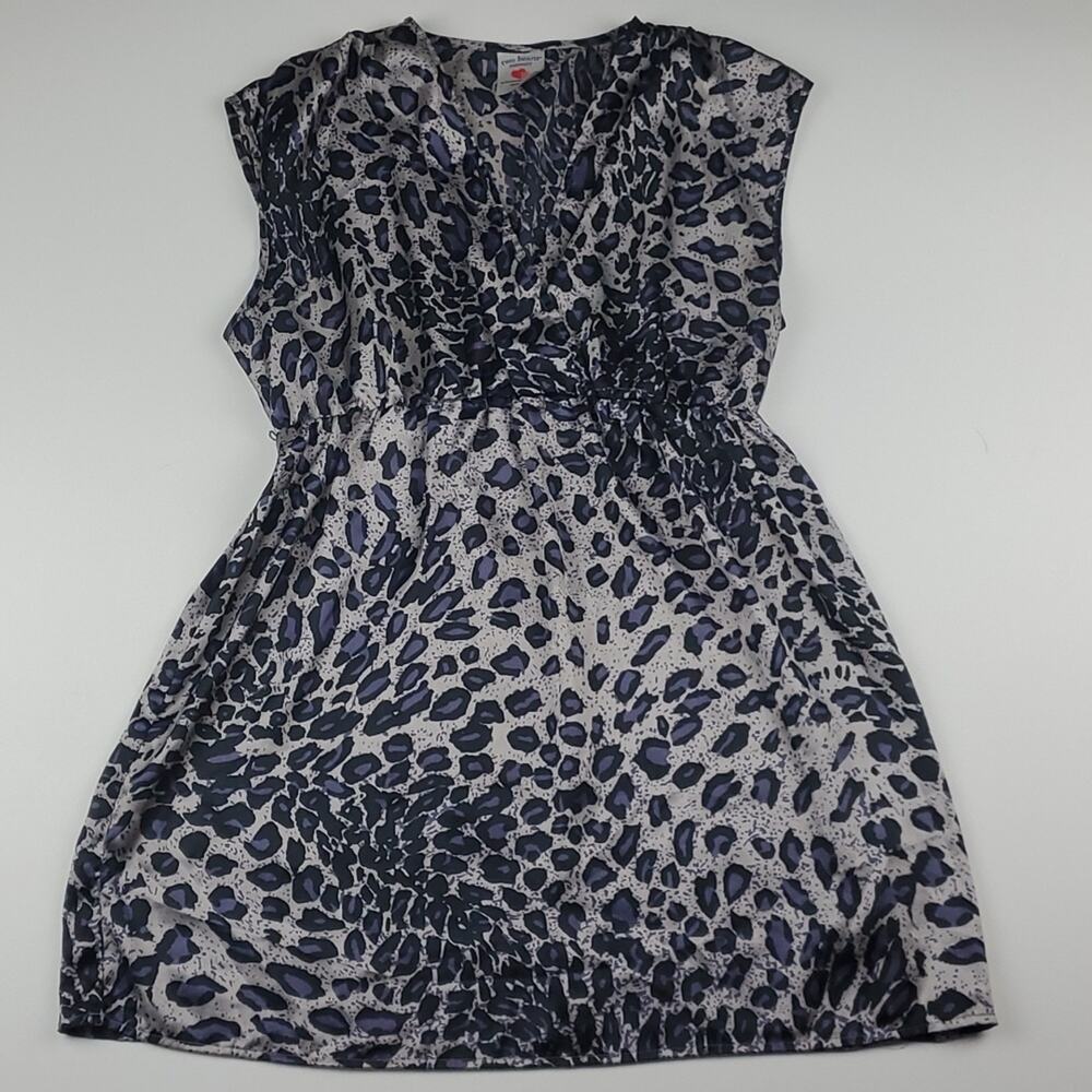 Two Hearts Maternity Shirt Purple Leopard Animal Print Sleeveless Satin Top - Picture 1 of 5